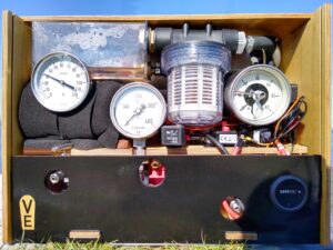 PEM Elektrolyseur mit Wasseraufbereitung von Leitungswasser ohne Kalilauge, Gastrocknung, smartes Wasserstoffmanagement und Wasserstoffverdichter in kompakter Bauform